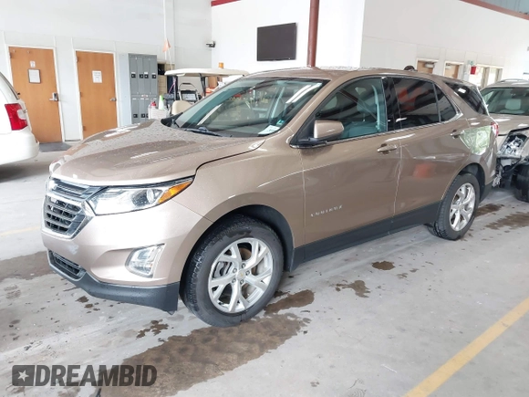 2018 Chevrolet Equinox LT with VIN 2GNAXTEX4J6221219, listed as a IAAI auction lot 39992944 with 92,743 mi miles. Bid and sale history available at carsss.com. Image 2.