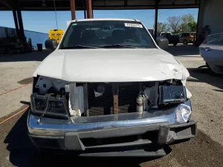 2004 GMC Canyon 1SB SLE Z85 with VIN 1GTCS136748167847, listed as a Copart auction lot 47932315 with 319,468 mi miles and Salvage Title. Bid and sale history available at carsss.com. Image 5.