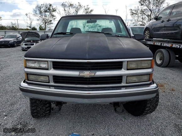 1995 Chevrolet C/K 1500 with VIN 1GCEK14K1SZ236477, listed as a Copart auction lot 85740124 with 173,243 mi miles and Non Repairable. Bid and sale history available at carsss.com. Image 5.