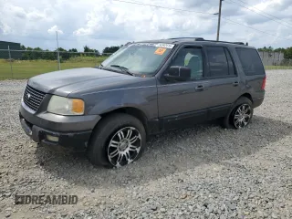 2003 Ford Expedition XLT Value z VIN 1FMPU16W83LB22950, wystawiony jako Copart lot #56342615 z przebiegiem 195 566 mil mil oraz Szkody całkowita. Historia ofert i sprzedaży dostępna na DreamBid. Obrazek 1.