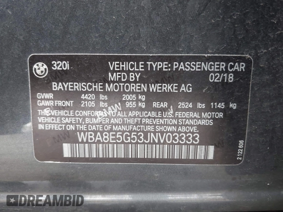 2018 BMW 3 Series 320i xDrive with VIN WBA8E5G53JNV03333, listed as a IAAI auction lot 42018275 with 45,950 mi miles. Bid and sale history available at carsss.com. Image 9.