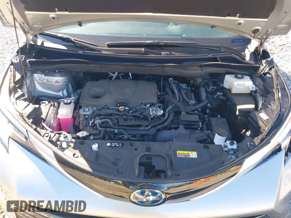2022 Toyota Sienna Limited with VIN 5TDZRKECXNS136443, listed as a IAAI auction lot 41353097 with 20,568 mi miles and . Bid and sale history available at DreamBid. Image 10.