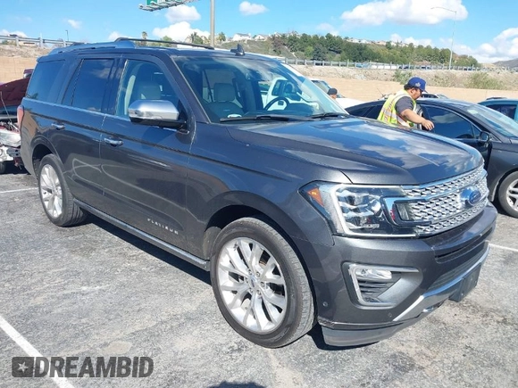 2018 Ford Expedition Platinum with VIN 1FMJU1MT3JEA10525, listed as a IAAI auction lot 41716416 with 33,603 mi miles. Bid and sale history available at carsss.com. Image 1.