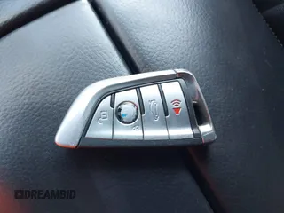 2019 BMW 7 Series 740i с VIN WBA7E2C50KB216826, выставлен на аукционе IAAI как лот 39659011 с пробегом Не указан миль и . История ставок и продаж доступна на DreamBid. Изображение 11.