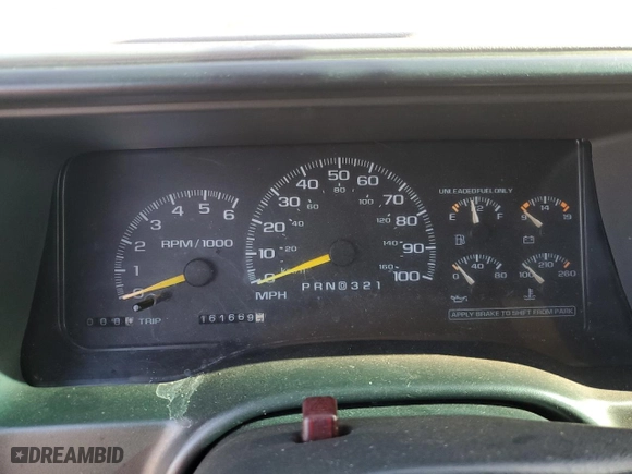 1997 Chevrolet Tahoe Limited with VIN 1GNEC13R1VJ316948, listed as a Copart auction lot 41904885 with 161,669 mi miles and Salvage Title. Bid and sale history available at carsss.com. Image 9.