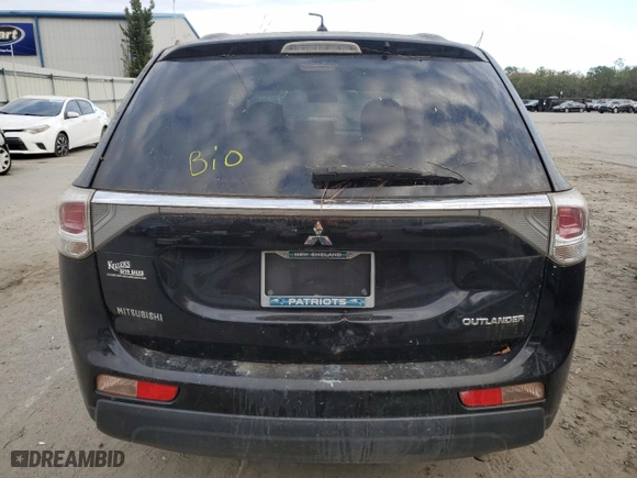 2014 Mitsubishi Outlander ES with VIN JA4AD2A31EZ004570, listed as a Copart auction lot 84794134 with 0 mi miles and Non Repairable. Bid and sale history available at carsss.com. Image 6.