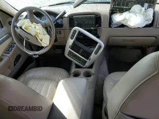 2004 Mercury Mountaineer Convenience z VIN 4M2ZU86K64ZJ04622, wystawiony jako Copart lot #74547464 z przebiegiem Nie podano mil oraz Szkoda całkowita • Salvage title. Historia ofert i sprzedaży dostępna na DreamBid. Obrazek 8.