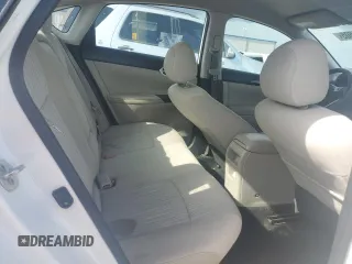2017 Nissan Sentra SV z VIN 3N1AB7AP7HY329785, wystawiony jako Copart lot #60681605 z przebiegiem 107 357 mil mil oraz Czysty tytuł • Clean title. Historia ofert i sprzedaży dostępna na DreamBid. Obrazek 10.
