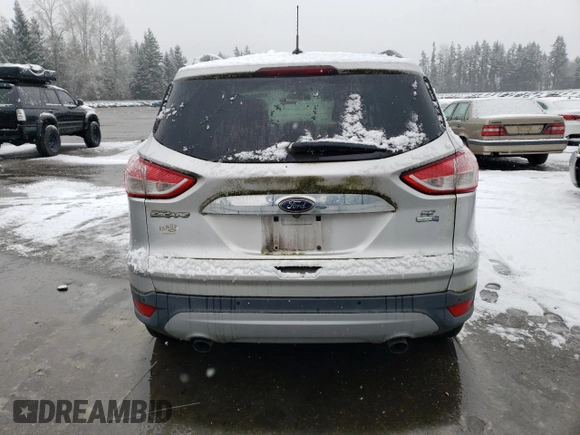 2014 Ford Escape SE with VIN 1FMCU9GX3EUC56444, listed as a Copart auction lot 44075905 with 67,407 mi miles and Clean Title. Bid and sale history available at carsss.com. Image 6.