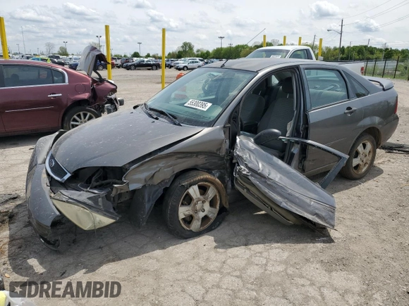 2007 Ford Focus S z VIN 1FAHP34N17W103625, wystawiony jako Copart lot #55300395 z przebiegiem 82 041 mil mil oraz Szkoda całkowita • Salvage title. Historia ofert i sprzedaży dostępna na DreamBid. Obrazek 1.
