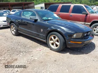 2007 Ford Mustang Deluxe с VIN 1ZVFT80N075219112, выставлен на аукционе IAAI как лот 42468378 с пробегом Не указан миль и . История ставок и продаж доступна на DreamBid. Изображение 1.