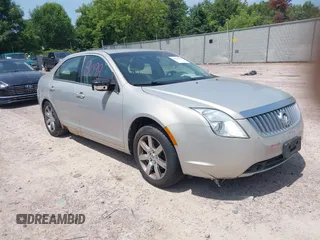 2010 Mercury Milan Premier with VIN 3MEHM0CG0AR626311, listed as a IAAI auction lot 42678098 with Not provided miles and . Bid and sale history available at DreamBid. Image 1.