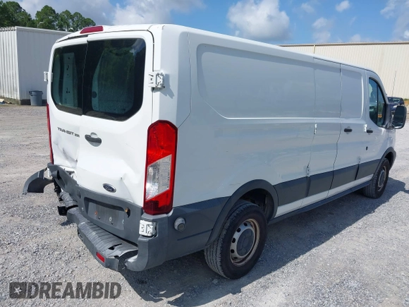2017 Ford Transit Cargo z VIN 1FTYR2ZM2HKA21541, wystawiony jako IAAI lot #42540880 z przebiegiem 177 013 mil mil oraz . Historia ofert i sprzedaży dostępna na DreamBid. Obrazek 4.