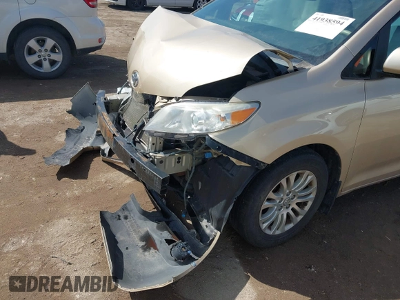 2012 Toyota Sienna XLE AAS with VIN 5TDYK3DC0CS202891, listed as a IAAI auction lot 41938594 with Not Provided miles and . Bid and sale history available at carsss.com. Image 19.