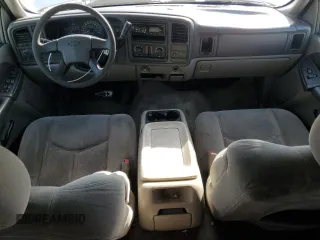 2003 Chevrolet Tahoe Special Service with VIN 1GNEK13Z93J275579, listed as a Copart auction lot 84883804 with 191,321 mi miles and Salvage Title. Bid and sale history available at carsss.com. Image 8.