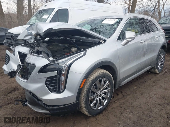 2022 Cadillac XT4 AWD Premium Luxury with VIN 1GYFZDR43NF152561, listed as a IAAI auction lot 41669571 with 16,274 mi miles and . Bid and sale history available at carsss.com. Image 6.