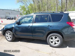 2012 Toyota RAV4 с VIN 2T3BK4DV9CW092211, выставлен на аукционе IAAI как лот 42245114 с пробегом 204 884 миль миль и . История ставок и продаж доступна на DreamBid. Изображение 14.