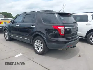 2013 Ford Explorer XLT with VIN 1FM5K7D80DGB26456, listed as a IAAI auction lot 42481903 with 208,306 mi miles and . Bid and sale history available at DreamBid. Image 3.