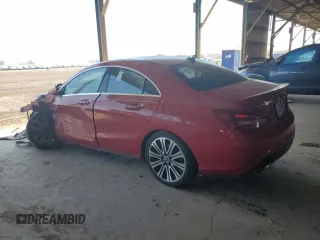 2019 Mercedes-Benz CLA 250 z VIN WDDSJ4GB0KN750546, wystawiony jako Copart lot #52394885 z przebiegiem 86 383 mil mil oraz Szkoda całkowita • Salvage title. Historia ofert i sprzedaży dostępna na DreamBid. Obrazek 2.