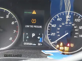 2017 Mitsubishi Outlander ES z VIN JA4AZ2A36HZ015375, wystawiony jako IAAI lot #41520168 z przebiegiem 59 584 mil mil oraz . Historia ofert i sprzedaży dostępna na DreamBid. Obrazek 15.