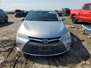 2015 Toyota Camry XLE with VIN 4T4BF1FK6FR471546, listed as a Copart auction lot 56186315 with 139,881 mi miles and Clean Title. Bid and sale history available at DreamBid. Image 5.