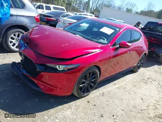 2019 Mazda Mazda3 Hatchback w/Premium Pkg with VIN JM1BPBNMXK1143918, listed as a IAAI auction lot 41774753 with 28,340 mi miles. Bid and sale history available at carsss.com. Image 17.