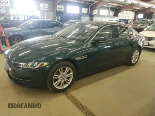 2017 Jaguar XE z VIN SAJAJ4BN9HA978618, wystawiony jako Copart lot #59949445 z przebiegiem 112 340 mil mil oraz Czysty tytuł • Clean title. Historia ofert i sprzedaży dostępna na DreamBid. Obrazek 1.