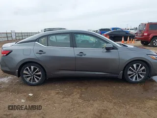 2020 Nissan Sentra SV with VIN 3N1AB8CV6LY216243, listed as a IAAI auction lot 41590560 with 33,071 mi miles. Bid and sale history available at carsss.com. Image 14.