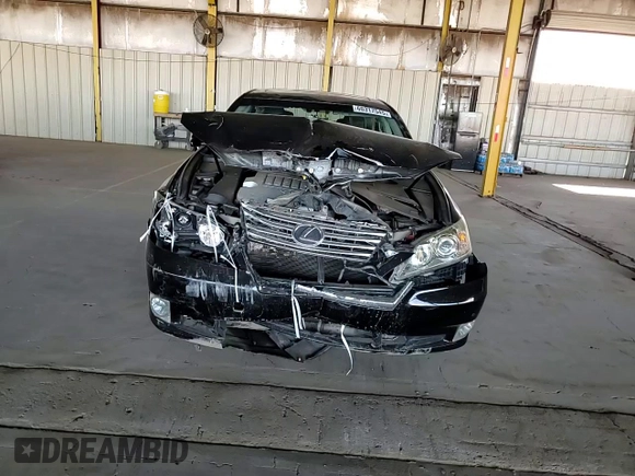 2010 Lexus ES 330 z VIN JTHBK1EG4A2411114, wystawiony jako Copart lot #60317545 z przebiegiem 153 294 mil mil oraz Szkoda całkowita • Salvage title. Historia ofert i sprzedaży dostępna na DreamBid. Obrazek 13.