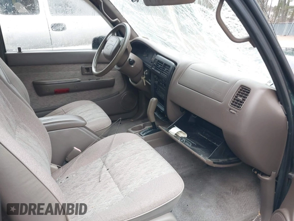 1999 Toyota Tacoma PreRunner with VIN 4TASN92N0XZ484681, listed as a IAAI auction lot 41771950 with 149,739 mi miles and . Bid and sale history available at DreamBid. Image 5.