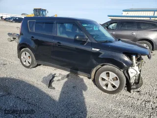 2016 Kia Soul with VIN KNDJN2A28G7276784, listed as a Copart auction lot 86291694 with 193,793 mi miles and Salvage Title. Bid and sale history available at carsss.com. Image 4.