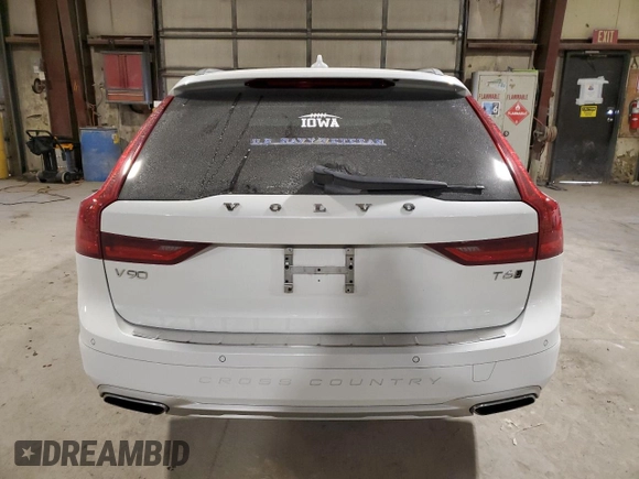 2018 Volvo V90 with VIN YV4A22NL3J1024279, listed as a Copart auction lot 41857145 with 62,488 mi miles and Salvage title. Bid and sale history available at DreamBid. Image 6.