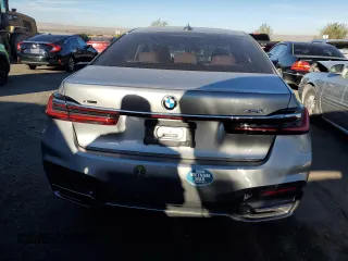 2020 BMW 7 Series 750i xDrive with VIN WBA7U2C05LBM62067, listed as a Copart auction lot 74940983 with 10,654 mi miles. Bid and sale history available at carsss.com. Image 6.