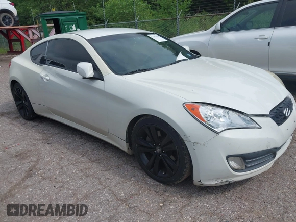 2010 Hyundai Genesis Coupe с VIN KMHHU6KH2AU038218, выставлен на аукционе IAAI как лот 42437658 с пробегом 172 440 миль миль и . История ставок и продаж доступна на DreamBid. Изображение 1.