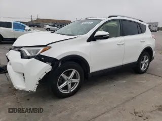 2017 Toyota RAV4 XLE with VIN JTMWFREV1HD098512, listed as a Copart auction lot 44060895 with 135,201 mi miles and Clean Title. Bid and sale history available at carsss.com. Image 1.
