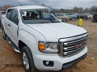 2015 GMC Canyon 2WD SLE with VIN 1GTG5BE33F1132736, listed as a IAAI auction lot 41094687 with 26,185 mi miles. Bid and sale history available at carsss.com. Image 1.