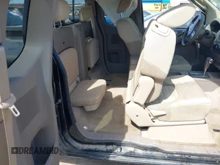 2011 Nissan Frontier SV with VIN 1N6AD0CW5BC427343, listed as a IAAI auction lot 41918856 with 153,384 mi miles and . Bid and sale history available at DreamBid. Image 8.