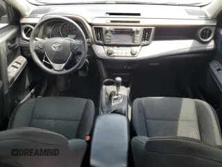 2013 Toyota RAV4 XLE z VIN 2T3WFREV2DW008975, wystawiony jako Copart lot #61054295 z przebiegiem 137 766 mil mil oraz Szkoda całkowita • Salvage title. Historia ofert i sprzedaży dostępna na DreamBid. Obrazek 8.