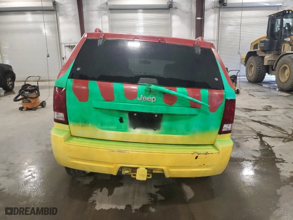 2006 Jeep Grand Cherokee Laredo with VIN 1J4GR48K56C298001, listed as a Copart auction lot 50056945 with 180,274 mi miles and Salvage Title. Bid and sale history available at carsss.com. Image 6.