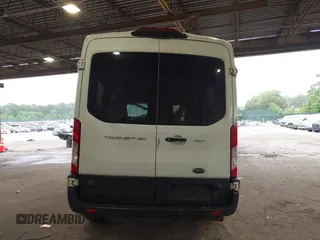 2020 Ford Transit Passenger XL z VIN 1FBAX2C83LKA24741, wystawiony jako IAAI lot #42456148 z przebiegiem Nie podano mil oraz . Historia ofert i sprzedaży dostępna na DreamBid. Obrazek 17.