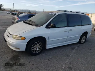 1998 Dodge Caravan LE with VIN 1B4GP54L1WB720025, listed as a Copart auction lot 47730365 with 88,231 mi miles and Clean Title. Bid and sale history available at carsss.com. Image 1.