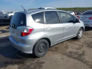 2012 Honda Fit с VIN JHMGE8H38CC037585, выставлен на аукционе IAAI как лот 41632572 с пробегом 109 510 миль миль и . История ставок и продаж доступна на DreamBid. Изображение 4.