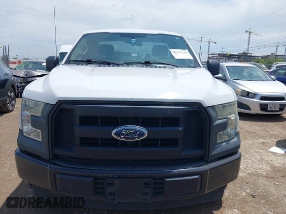 2017 Ford F-150 XL с VIN 1FTMF1C88HFA30489, выставлен на аукционе IAAI как лот 42481244 с пробегом 225 026 миль миль и . История ставок и продаж доступна на DreamBid. Изображение 12.