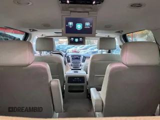 2020 GMC Yukon XL Denali with VIN 1GKS2HKJ6LR272614, listed as a Copart auction lot 48620095 with 107,217 mi miles and Clean Title. Bid and sale history available at carsss.com. Image 6.