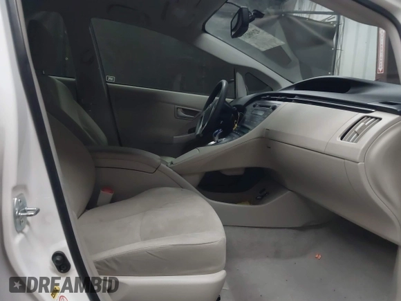 2011 Toyota Prius I with VIN JTDKN3DU1B0323839, listed as a IAAI auction lot 42099239 with 94,935 mi miles and . Bid and sale history available at DreamBid. Image 5.