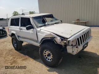2001 Jeep Grand Cherokee with VIN 1J4FT47S21L596528, listed as a Copart auction lot 68641764 with Not provided miles and Salvage title. Bid and sale history available at DreamBid. Image 4.