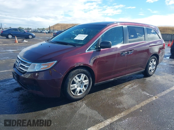 2013 Honda Odyssey LX z VIN 5FNRL5H25DB058422, wystawiony jako IAAI lot #42247200 z przebiegiem 137 053 mil mil oraz . Historia ofert i sprzedaży dostępna na DreamBid. Obrazek 17.