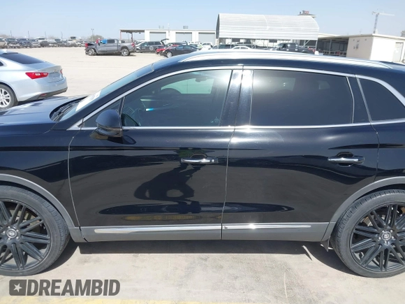 2016 Lincoln MKX Premiere with VIN 2LMTJ6JR7GBL75287, listed as a IAAI auction lot 41697039 with 85,943 mi miles. Bid and sale history available at carsss.com. Image 15.