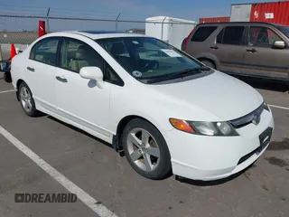 2008 Honda Civic EX-L z VIN 2HGFA16958H534090, wystawiony jako IAAI lot #42097870 z przebiegiem 116 319 mil mil oraz . Historia ofert i sprzedaży dostępna na DreamBid. Obrazek 1.