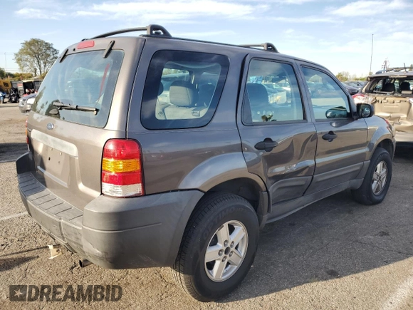 2006 Ford Escape XLS with VIN 1FMYU02Z76KA05322, listed as a Copart auction lot 49807855 with 127,084 mi miles and Salvage Title. Bid and sale history available at carsss.com. Image 3.